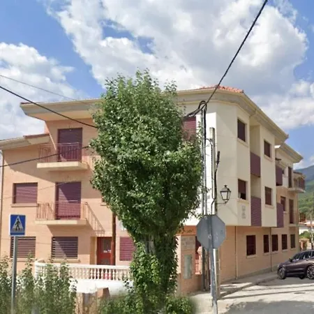 Gredosrentals - Apartamento Adrada *